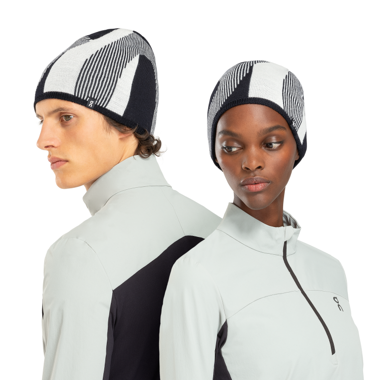 Explorer Merino Beanie 64R0B111 Ivory/Black On Running