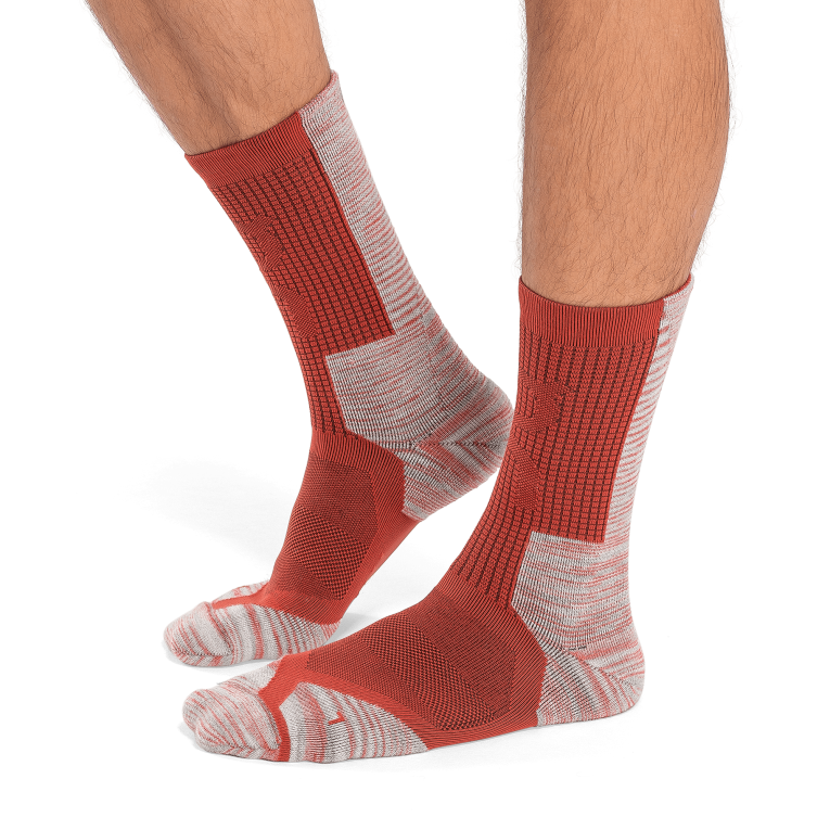 Explorer Merino Sock 64R0B602 Chili/Red On Running