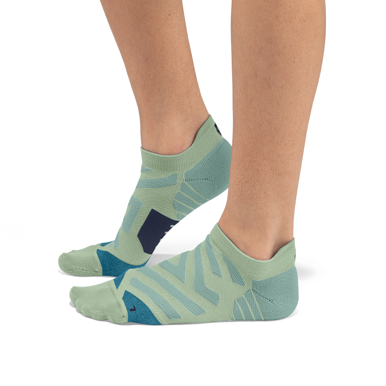 Performance Low Sock 64R0B200 Meadow/Niagara On Running