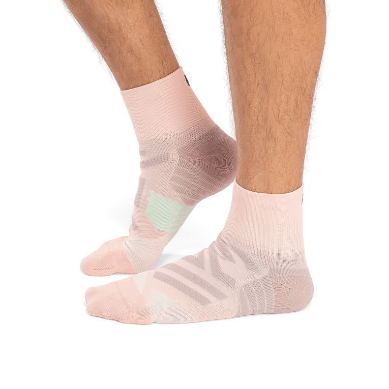 Performance Mid Sock 64R0B707 Doe/Creek On Running