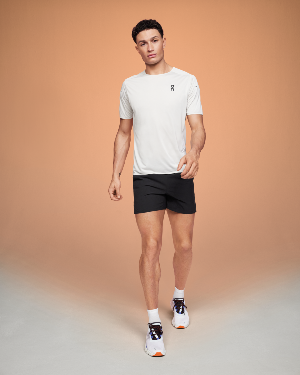 Essential Shorts 64R0B697 Black On Running Men