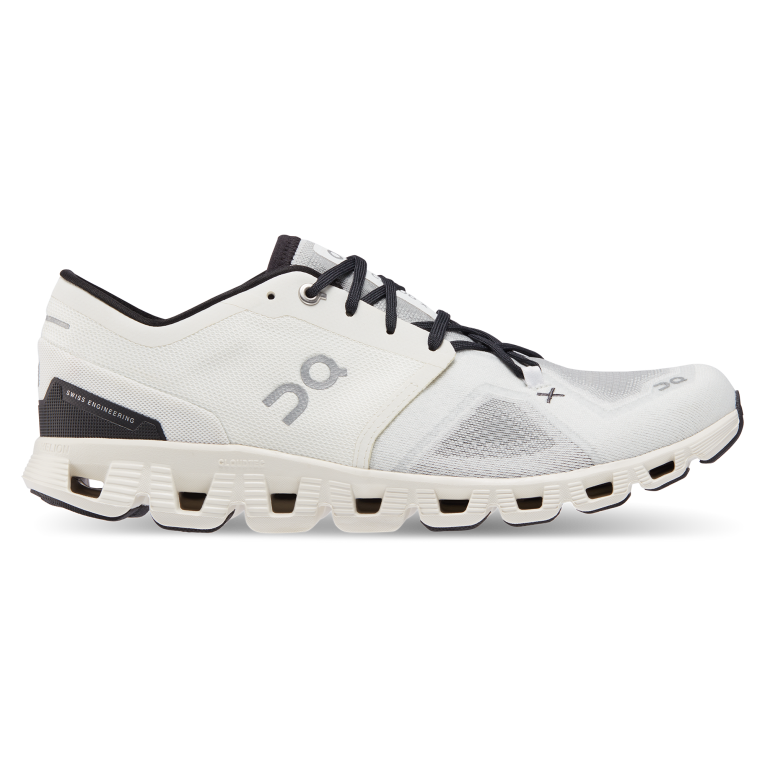 Cloud X 3 64R0B570 Ivory/Black On Running Men