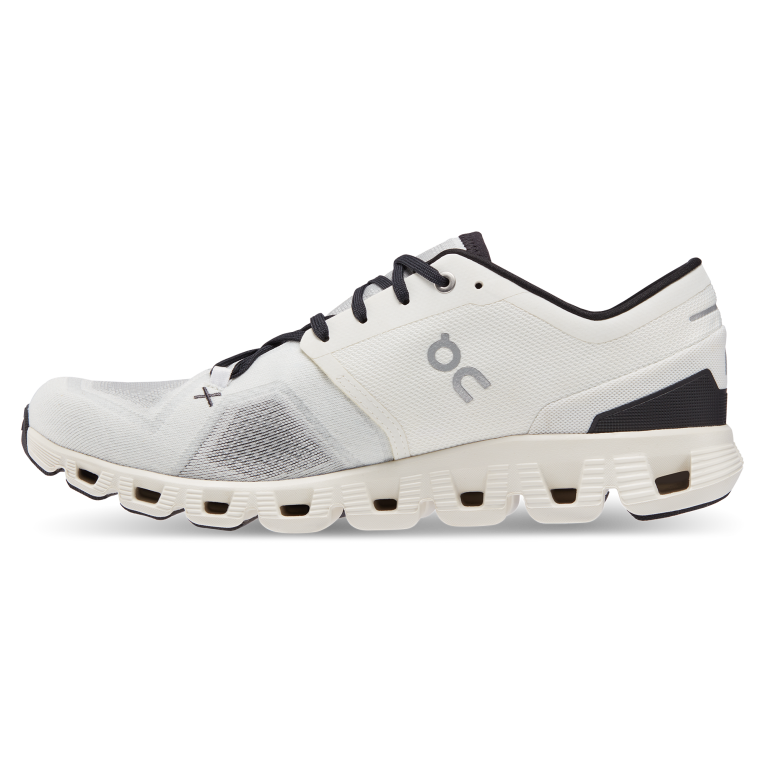 Cloud X 3 64R0B570 Ivory/Black On Running Men