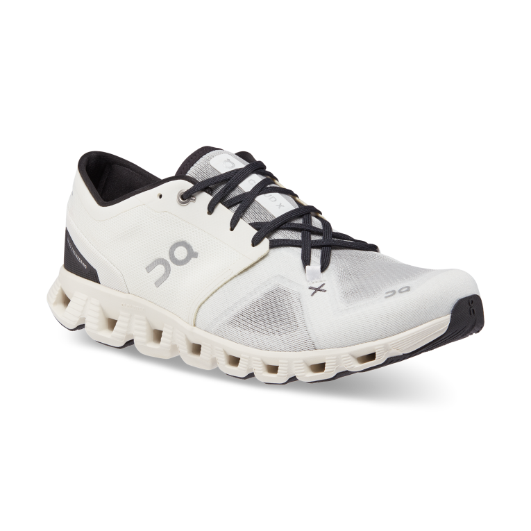 Cloud X 3 64R0B570 Ivory/Black On Running Men