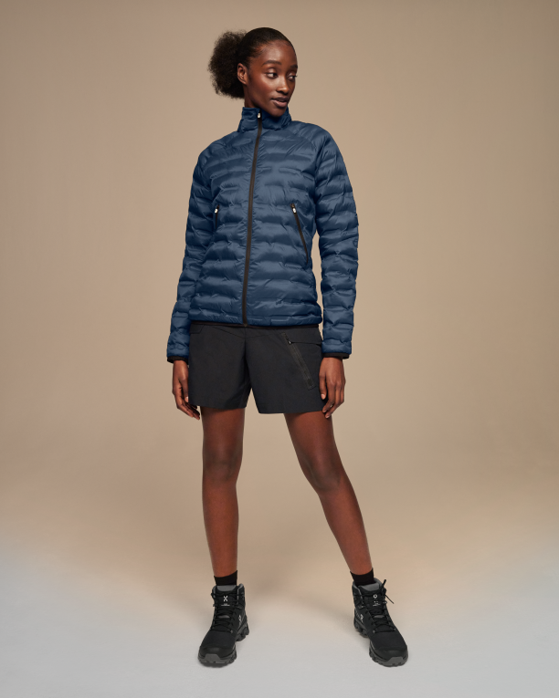 Switch Jacket 64R0B263 Navy/Black On Running Women