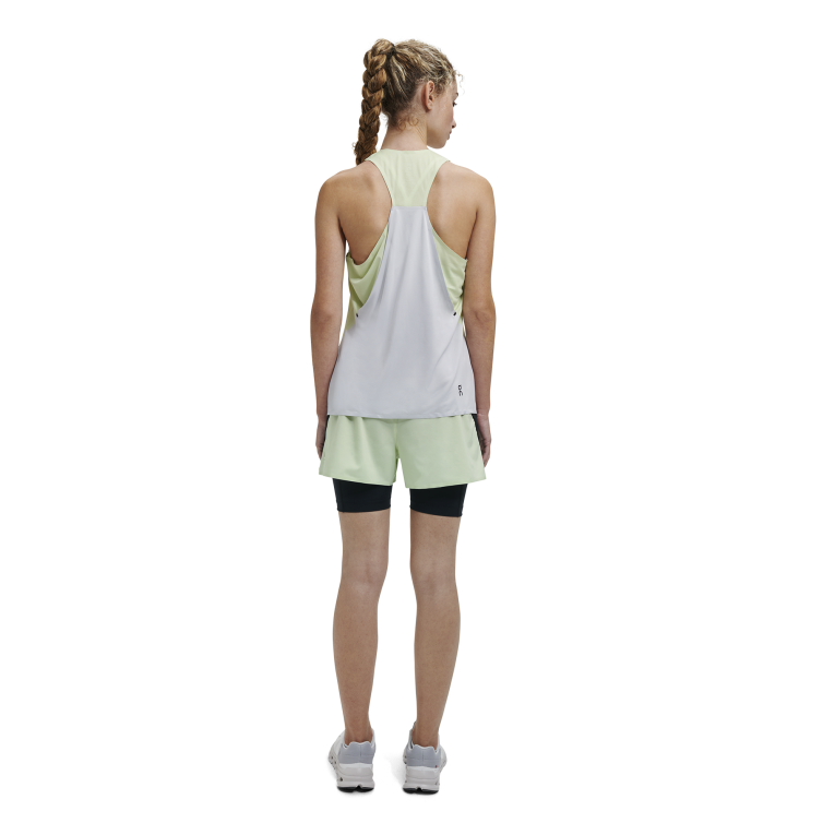 Active Shorts 64R0B135 Meadow/Black On Running Women
