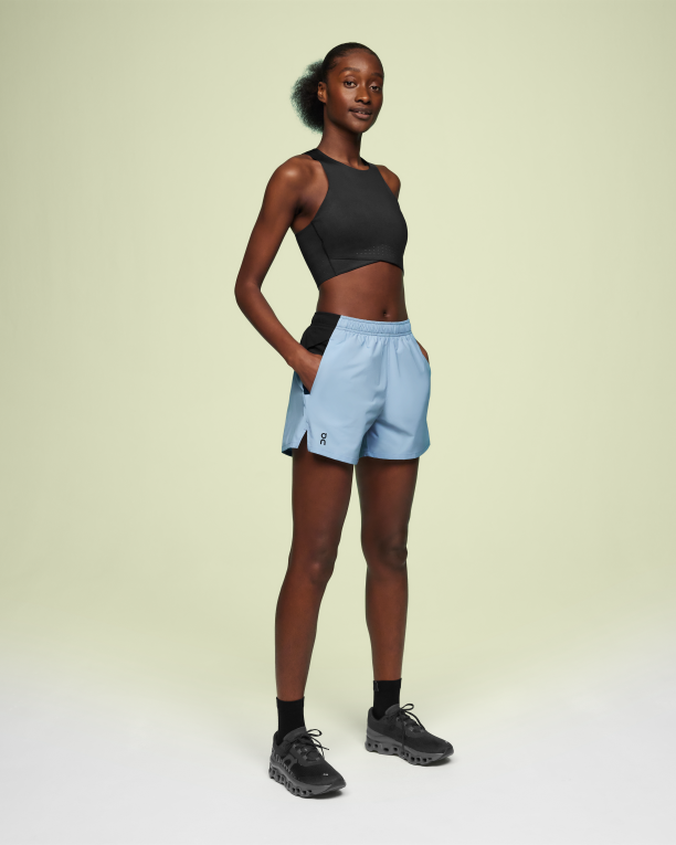 Essential Shorts 64R0B238 Stratosphere/Navy On Running Women