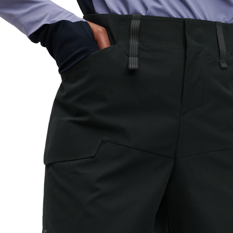 Explorer Shorts 64R0B305 Black On Running Women