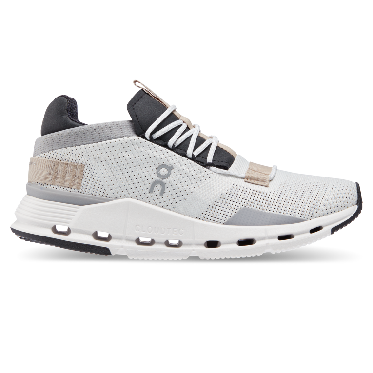 Cloudnova 64R0B409 White/Sand On Running Women
