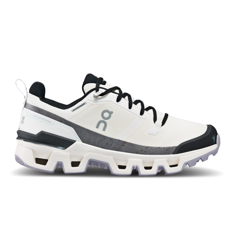 Cloudwander Waterproof 64R0B21 Ivory/Black On Running Women